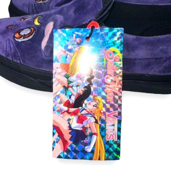 Sailor Moon Pretty Guardian Luna Slip-on Vans Sneakers Purple / Black Youth 2 - Picture 4 of 12